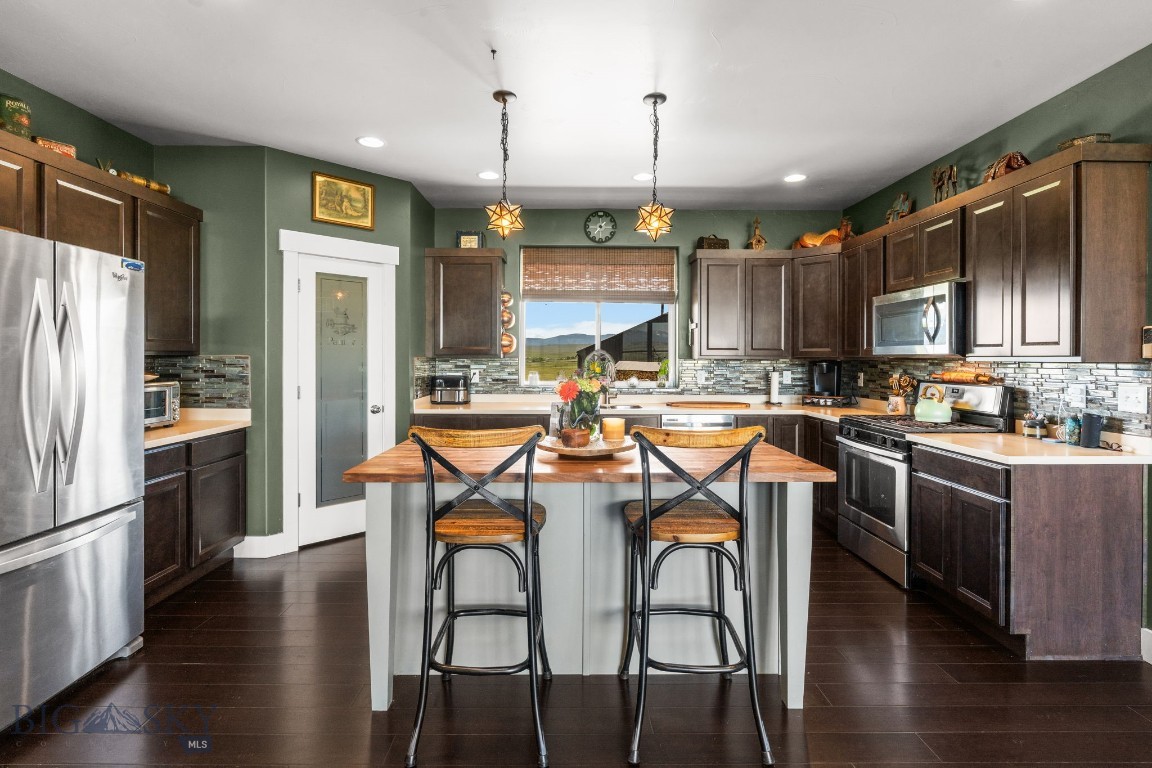 Lovely - Residential