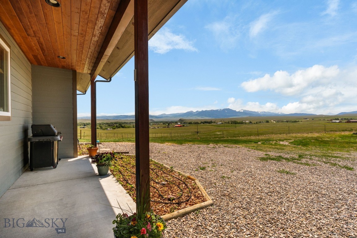 Lovely - Residential