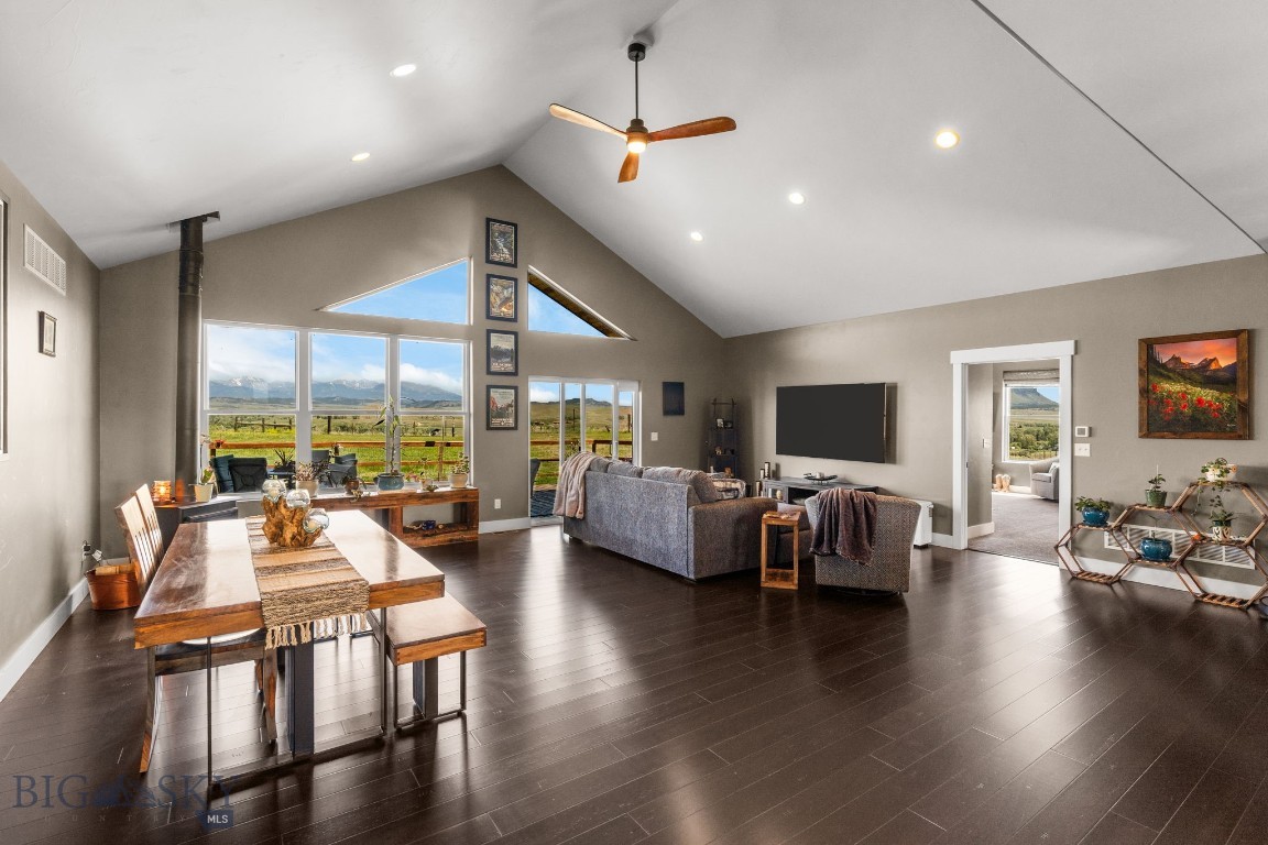 Lovely - Residential