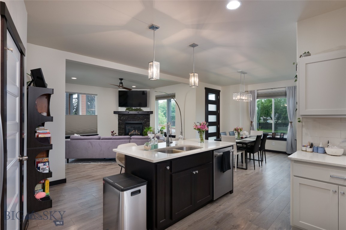 The Lakes at Valley West - Residential