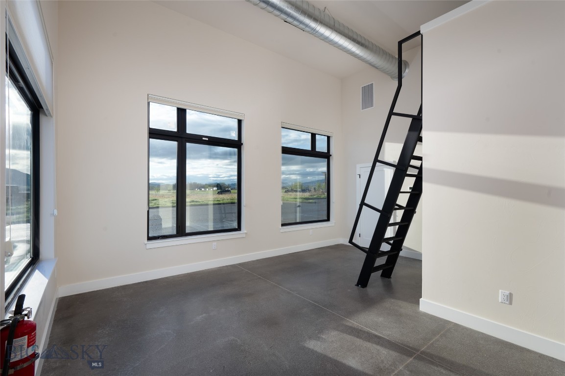 Baxter Meadows - Commercial Lease