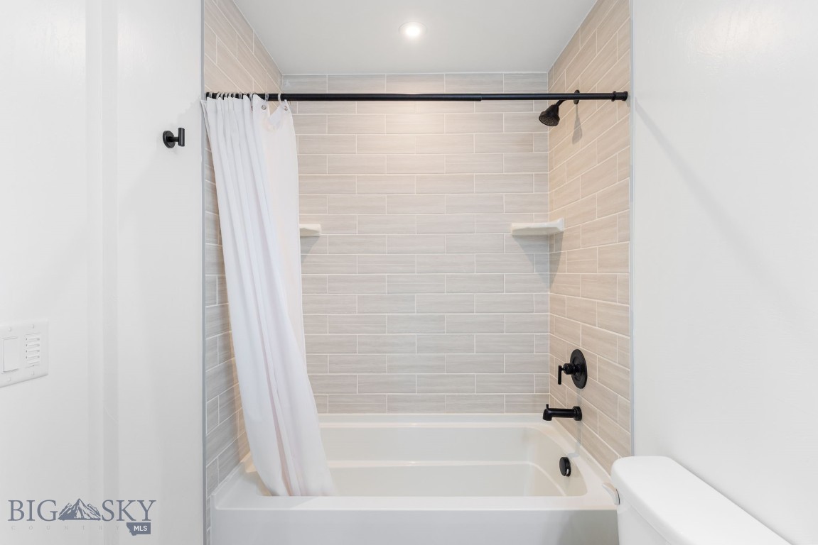 Bridgeview Condo - Residential