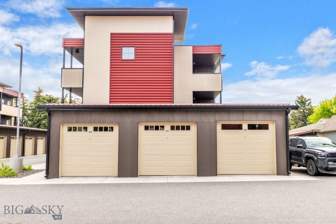 Bridgeview Condo - Residential
