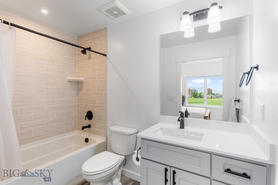 Bridgeview Condo - Residential