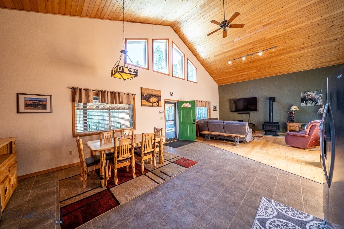 Lake View - Residential
