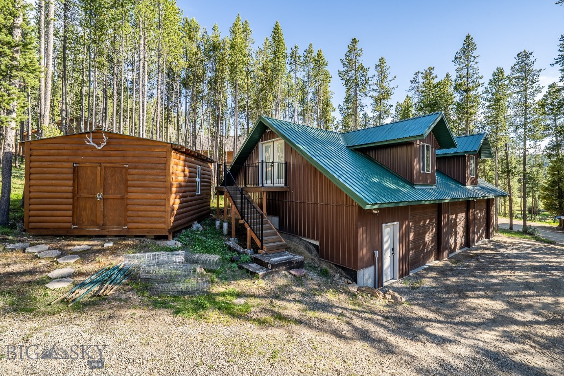 Lake View - Residential
