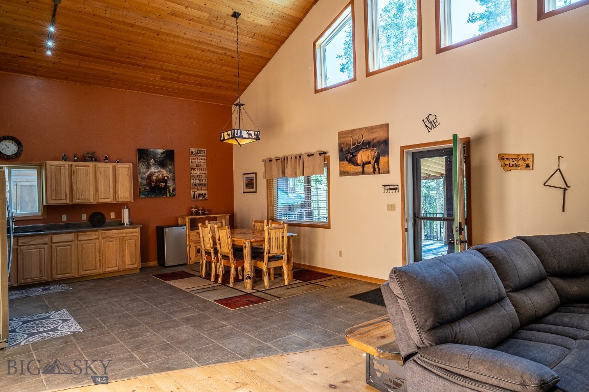 Lake View - Residential