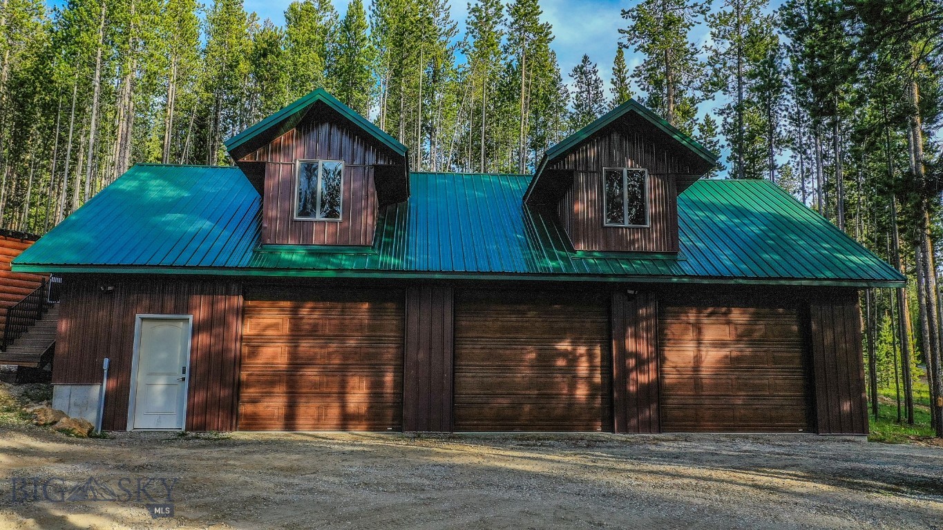 Lake View - Residential