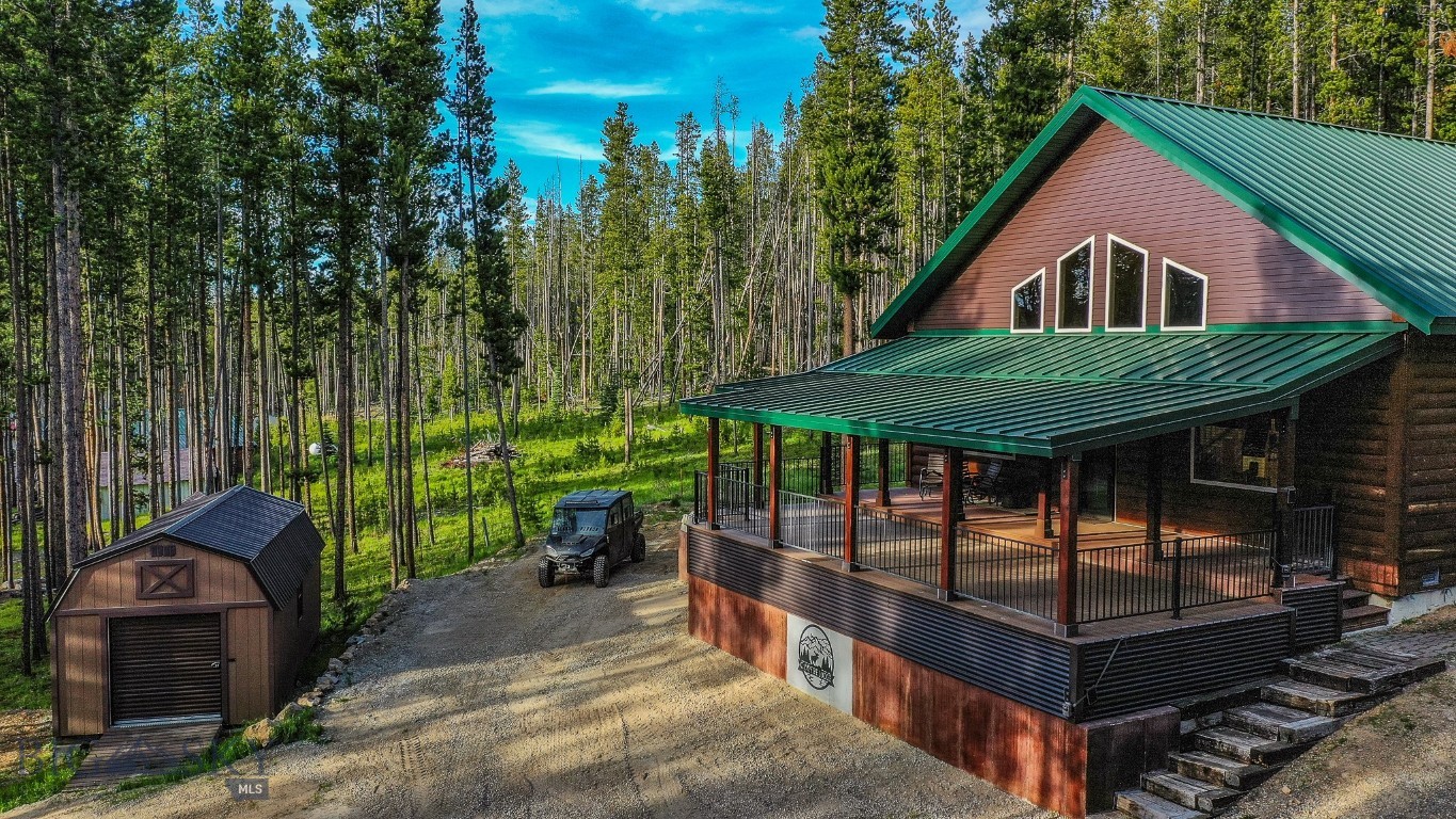 Lake View - Residential
