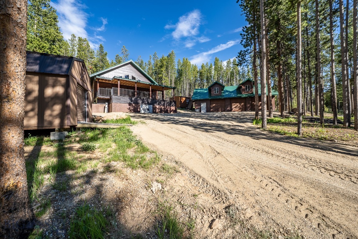 Lake View - Residential