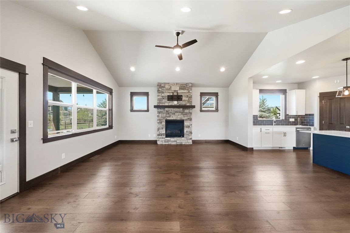 Pioneer Crossing - Residential