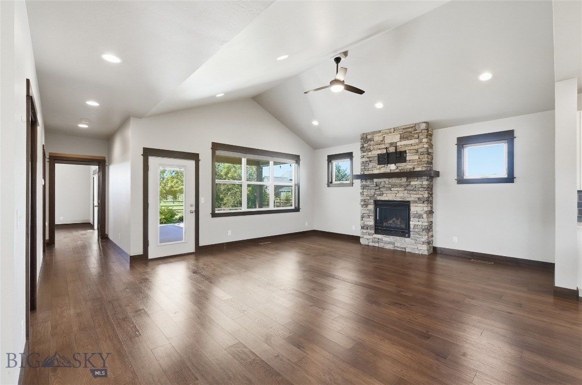 Pioneer Crossing - Residential