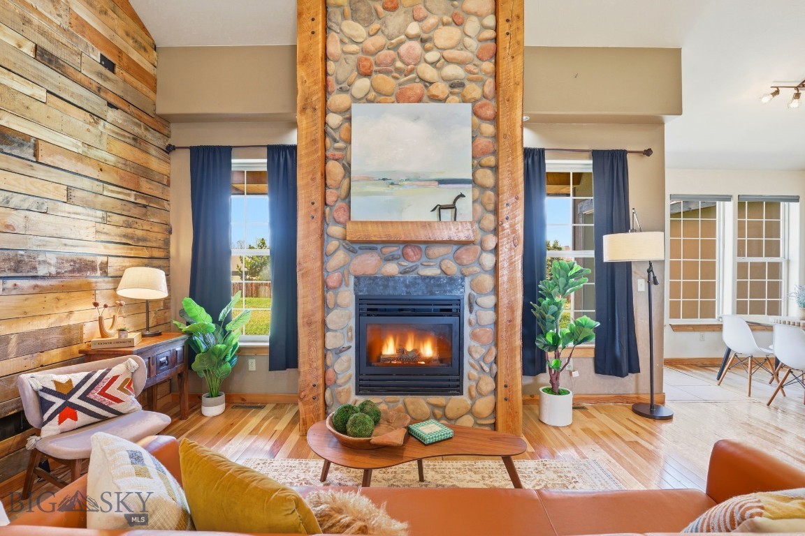Landmark - Residential