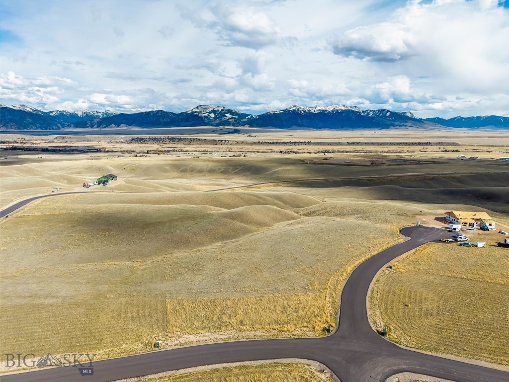 Shadow Ridge - Land