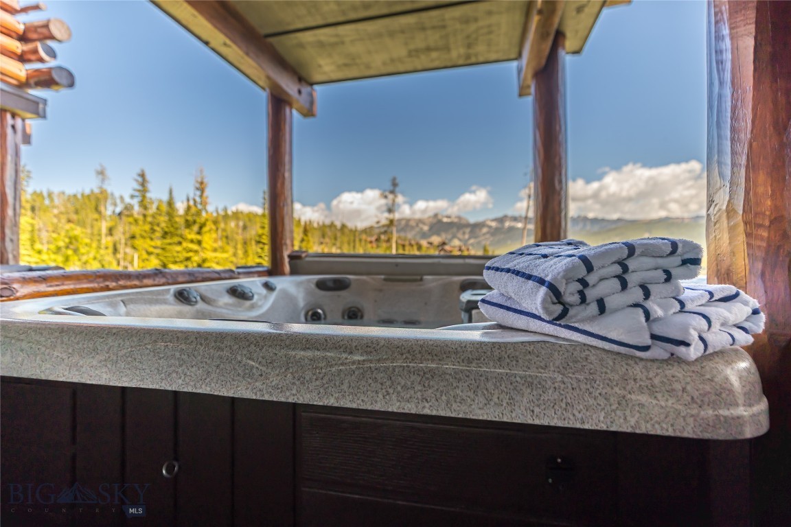 Saddle Ridge Townhomes - Residential