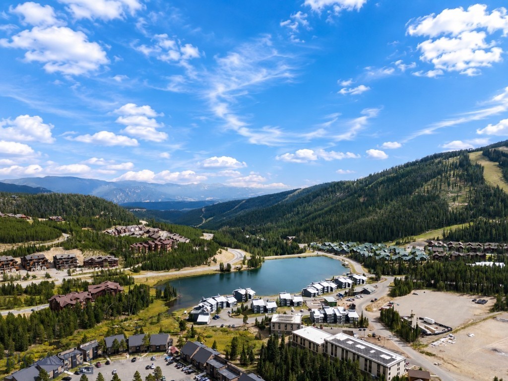 Hill Condos - Residential