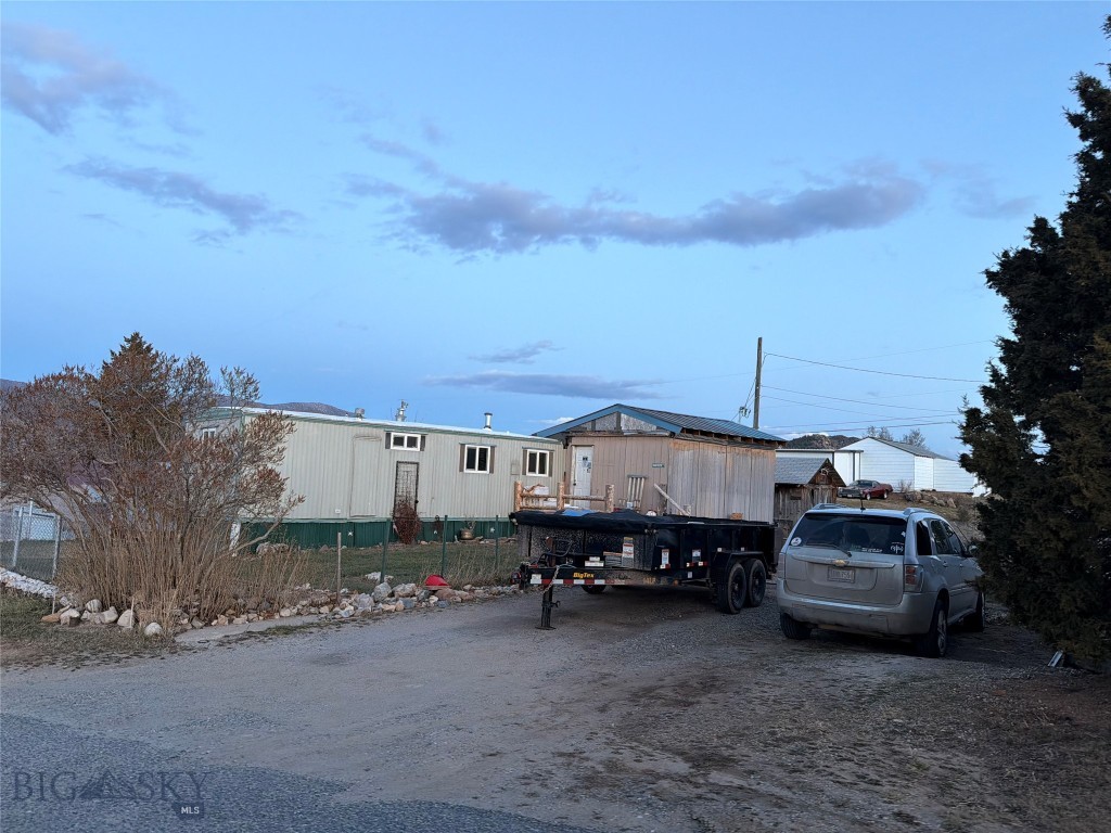 Discover a great opportunity in Butte! Situated on a spacious 6,011 sq ft lot, 212 Baden Street offers a 2-bedroom, 1-bathroom mobile home with plenty of potential for homeowners or investors alike.
The property provides a functional layout with generous living space, making it ideal for comfortable everyday living or as a rental investment. The lot offers room for outdoor enjoyment, parking, or future improvements.
Offered at just $75,000, this is a great chance to own property in Butte without breaking the bank. Don’t miss out on this budget-friendly opportunity!