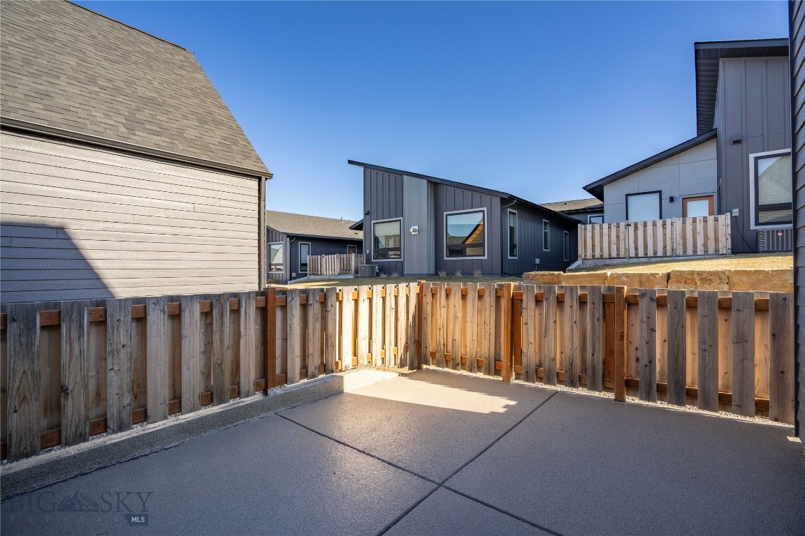 Middle Creek Parklands - Residential