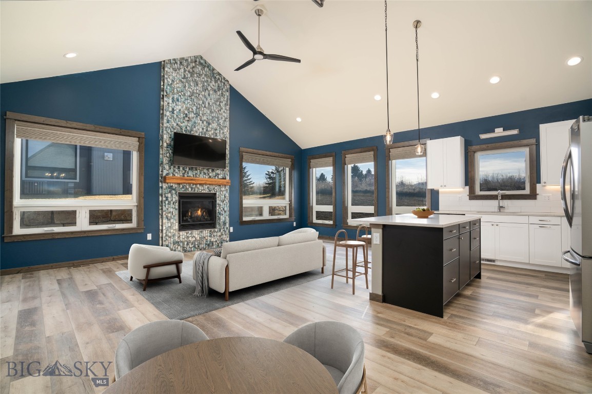 Middle Creek Parklands - Residential