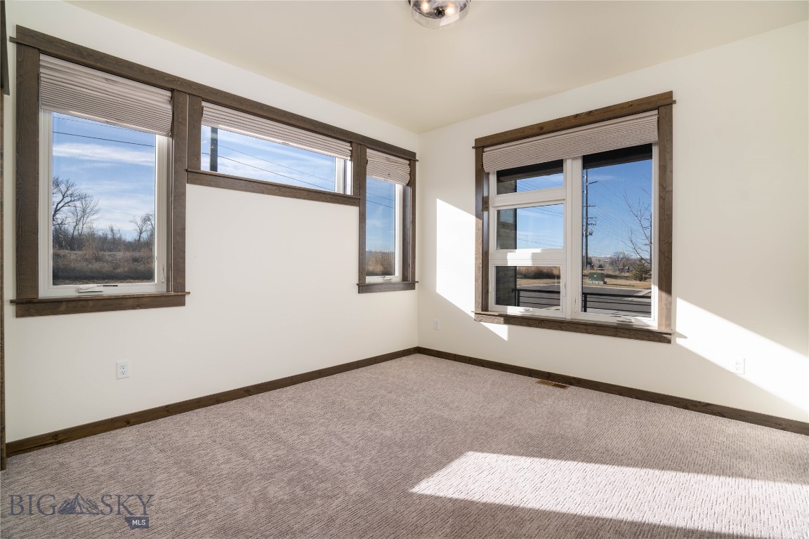 Middle Creek Parklands - Residential