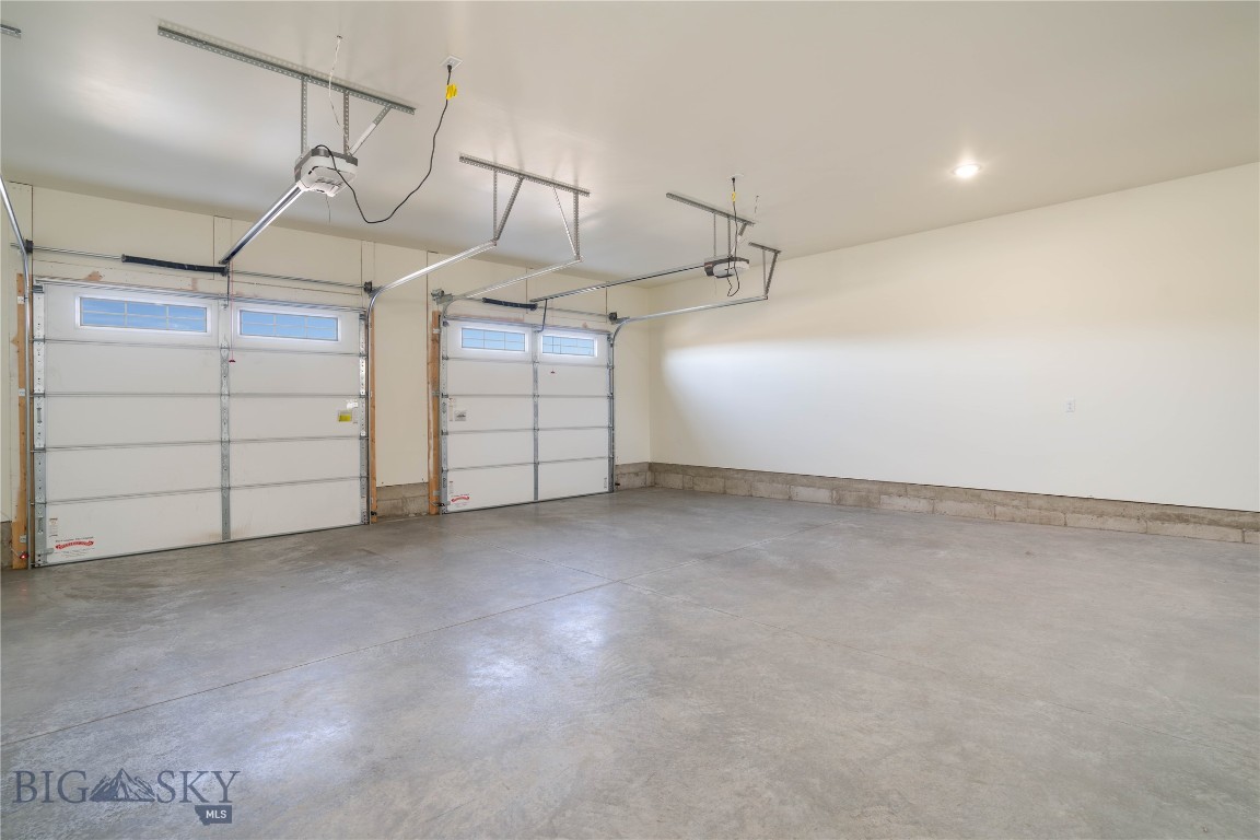 Middle Creek Parklands - Residential
