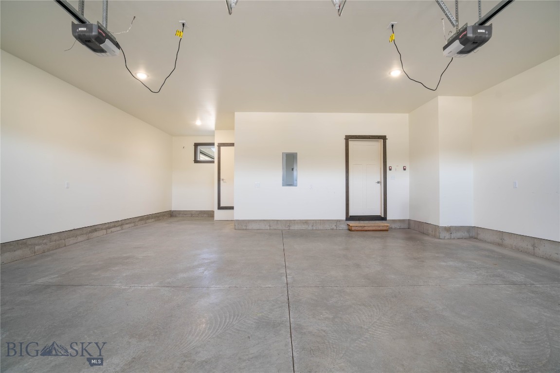 Middle Creek Parklands - Residential