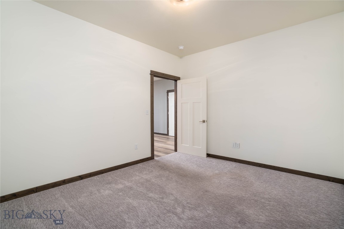 Middle Creek Parklands - Residential