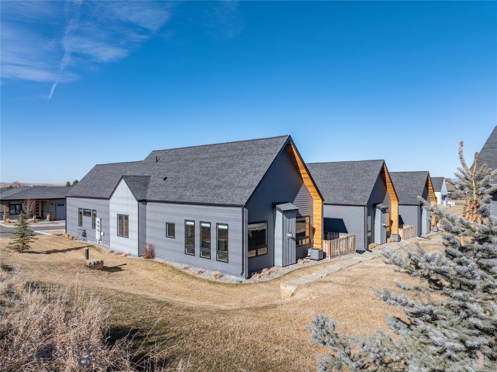 Middle Creek Parklands - Residential