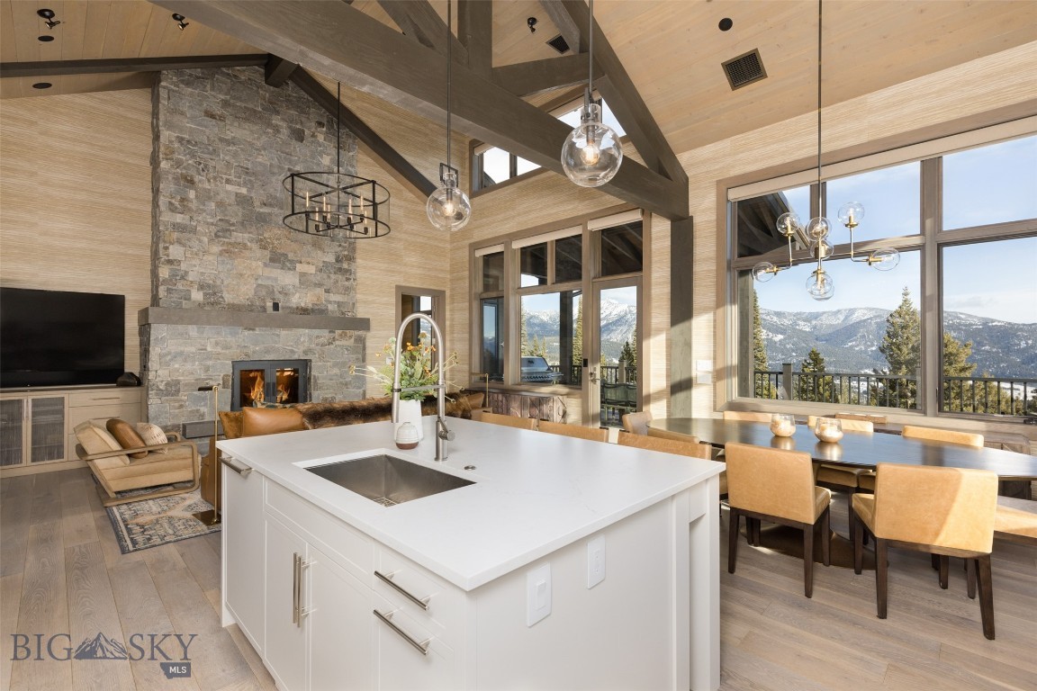 Inspiration Point - Residential