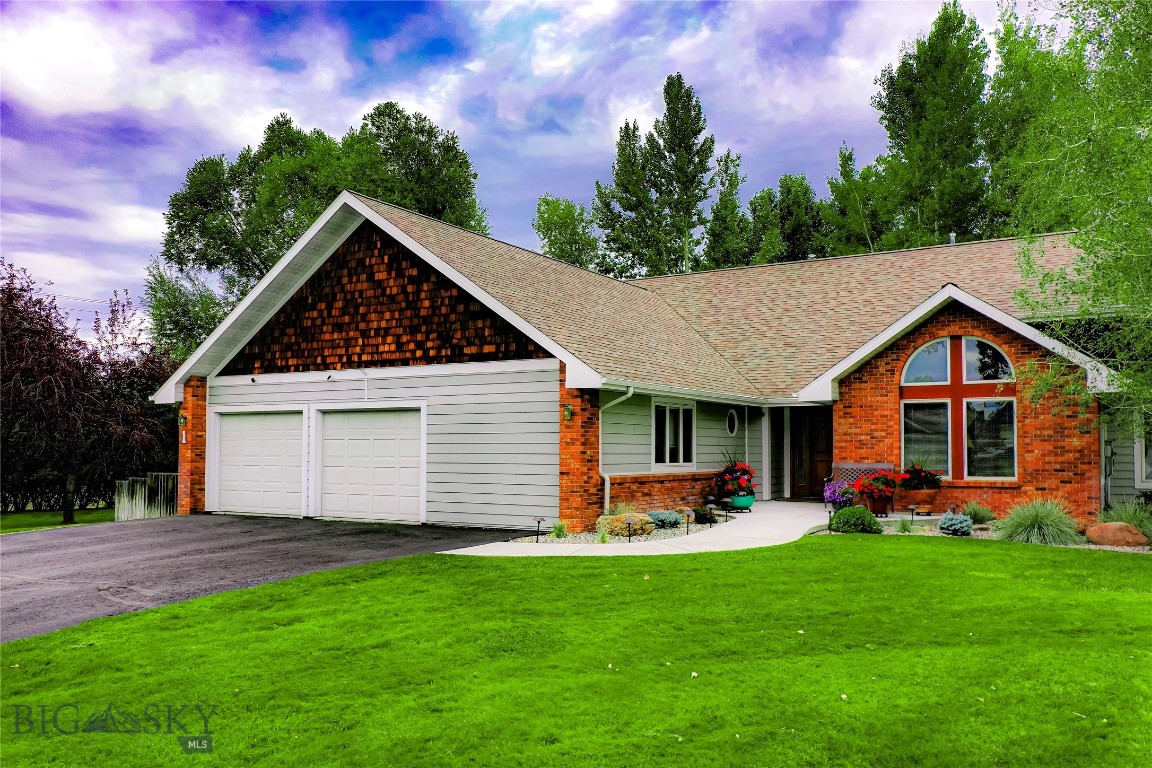 Riverside Manor - Residential
