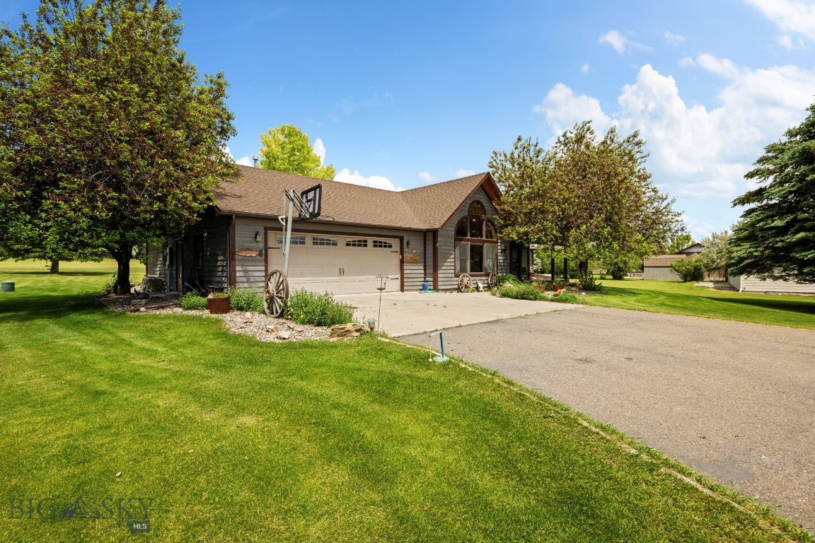 Valley Garden Golf Village - Residential