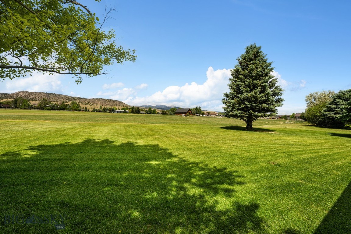 Valley Garden Golf Village - Residential