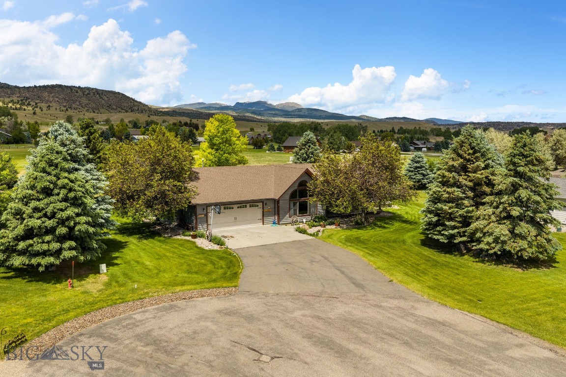 Valley Garden Golf Village - Residential