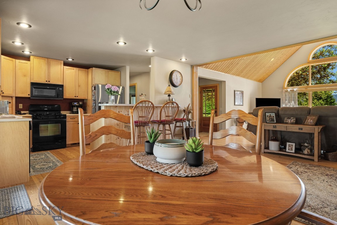 Valley Garden Golf Village - Residential