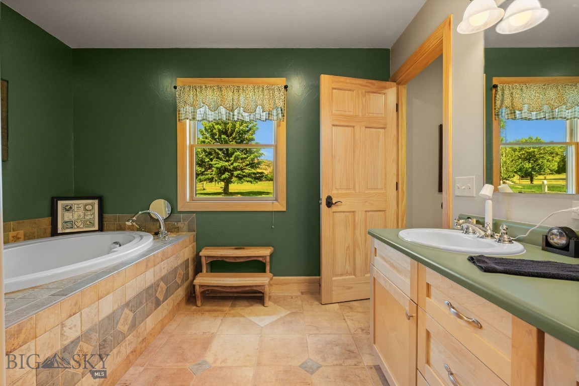 Valley Garden Golf Village - Residential