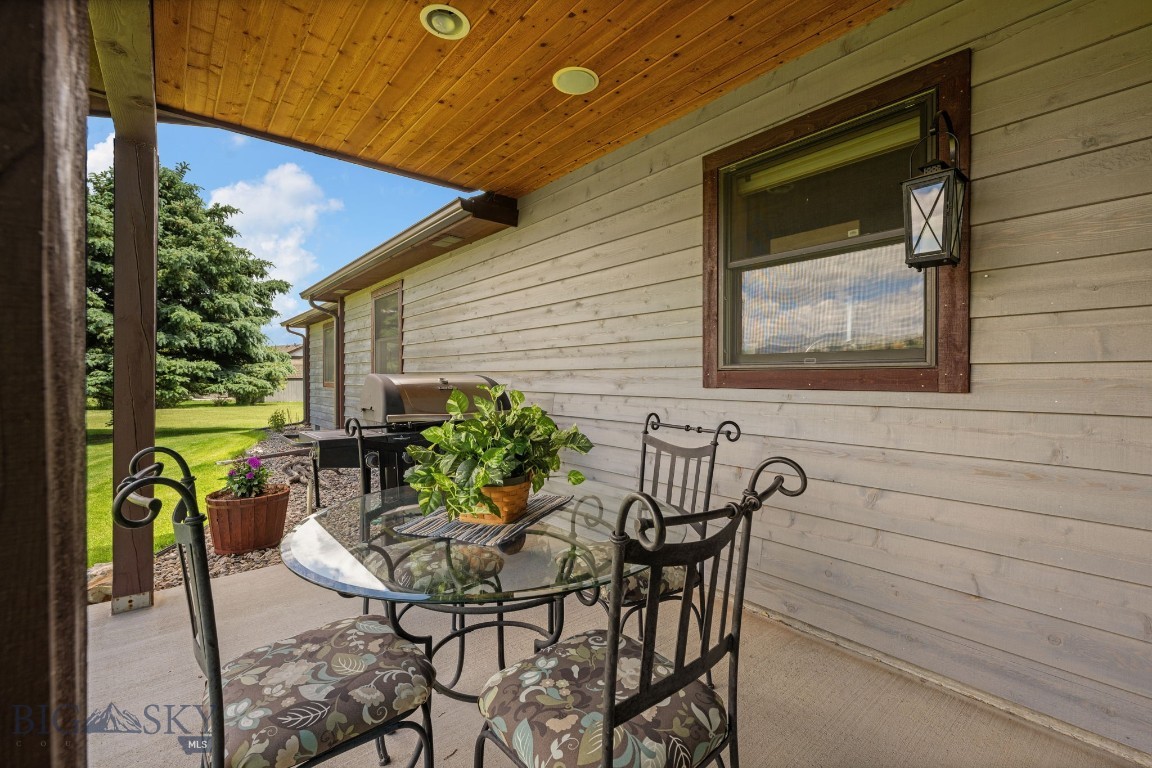 Valley Garden Golf Village - Residential