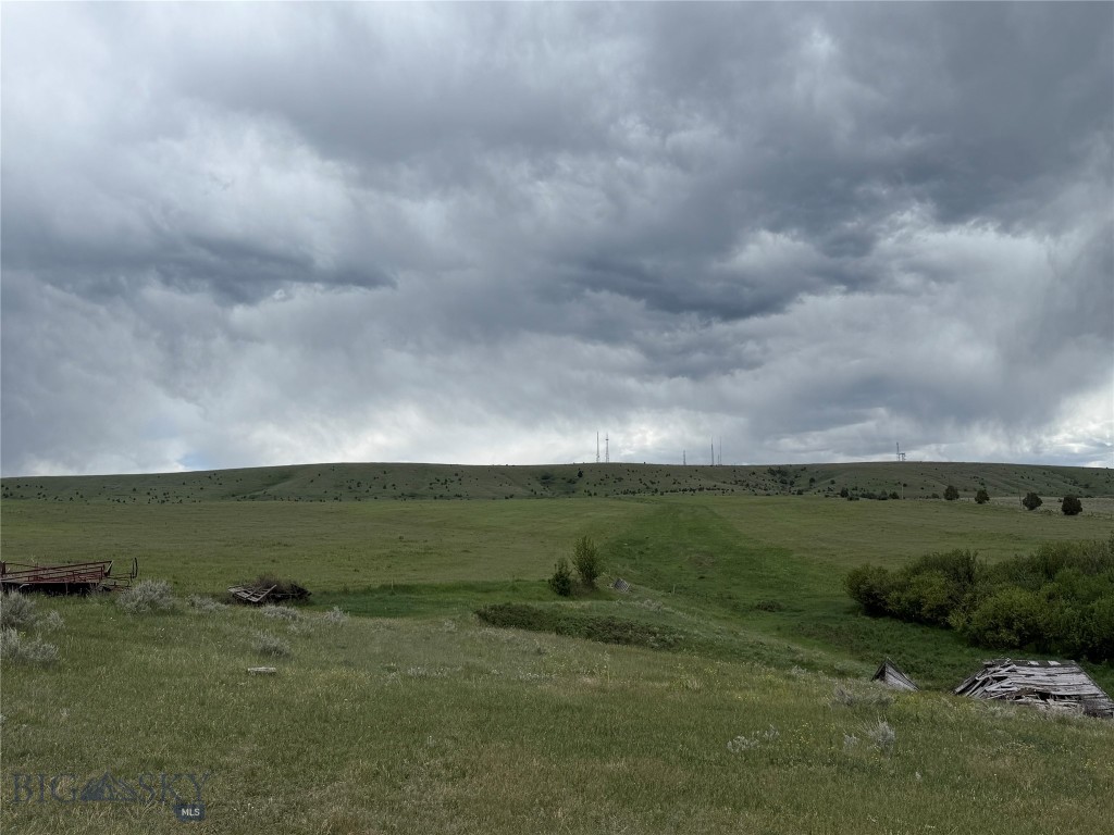 Here is your chance to own a piece of Montana Paradise!  Situated only 10 minutes west of Bozeman. With possibly the best views of the Valley and surrounding area, this property offers wide open spaces, peace and quiet, privacy, and extremely close proximity to town. 155+/- acres of grass land and tillable ground. Access to the property is a private easement, so you will not be disturbed. There are no covenants and the south end of the property borders 160 acres of State Land. The east and west borders are currently ranch land. The possibilities are endless for you build your dream house, horse barn, riding arena and riding trails and have all the comforts of not have any close neighbors. Incredible wildlife sightings are very common as they have room to roam. This is a very rare opportunity as the ground has not been offered for sale for many generations. Truly a Montana dream ranch. Do not miss out!