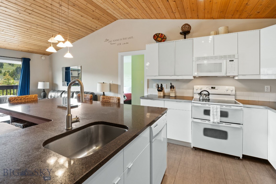 Firelight Meadows Condo - Residential