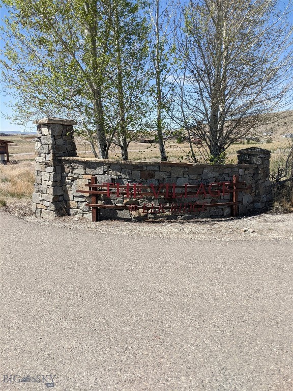 Attention builders, families, or someone looking for more space!! 2 lots at a discounted price that are right next door to each other. If you're looking for a quiet spot to build your new home and some space from your neighbors, look no further then the Village at Elk Ridge. Paved roads lead to and run throughout this developed community. Enjoy the spacious community park with a covered gazebo and picnic area where you can watch the kids or adults play on the baseball field, soccer field or basketball court. There is also a walking trail for any active resident. You're perfectly centralized to run anywhere with short drives to Bozeman, Butte or Helena for anything you can't get locally in Three Forks. An outdoor paradise awaits the purchaser of this lot. List of things close: Copper City Mountain Biking Trails, Headwaters State Park with walking and biking trails, Rivers: Jefferson, Madison and Gallatin, Canyon Ferry Reservoir, Bridger Ski Resort and Big Sky Ski Resort.