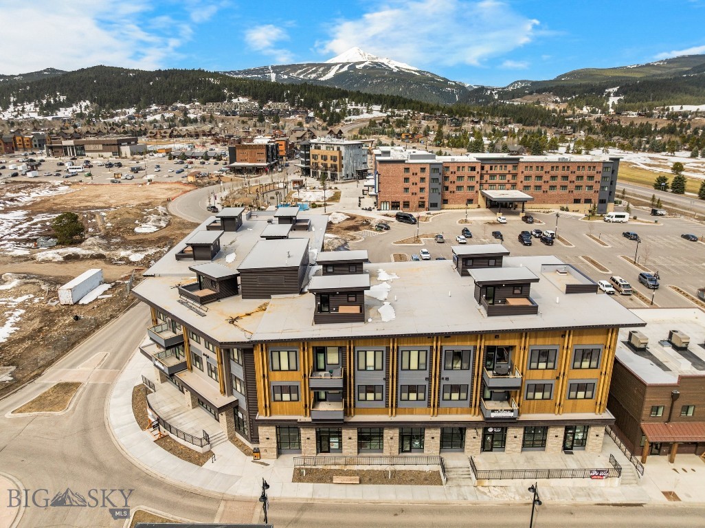 Prime ground-floor Commercial space located in The Franklin, the newest building in Big Sky's Town Center. Great location and spacious floor plan comprised of +/-1539 sq. ft. Central location by the Wilson Hotel and the new Free West Hotel opening summer 2027. This is a warm shell space ready for your vision. Private entrance. If you're looking for high-quality space in a location accessible to your clients, this is it. Being in walking distance to other shopping, dining, and entertainment options adds another layer of connectivity. Finding ground-floor office space in Big Sky's Town Center is a limited opportunity. For more information about this ground-floor commercial office availability, please give us a call. Don't miss this unique opportunity.