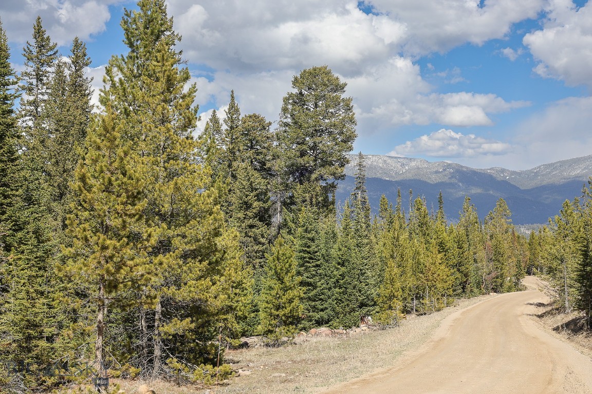 Beaver Creek West - Land