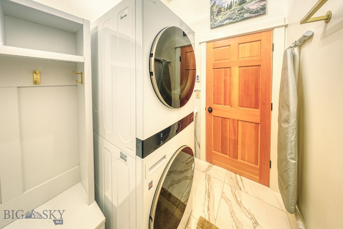 Crail Creek Club Condos - Residential