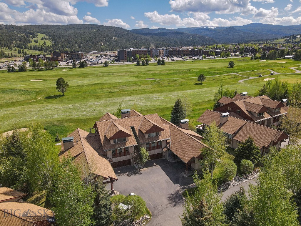 Crail Creek Club Condos - Residential