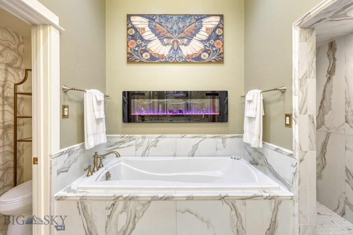 Crail Creek Club Condos - Residential