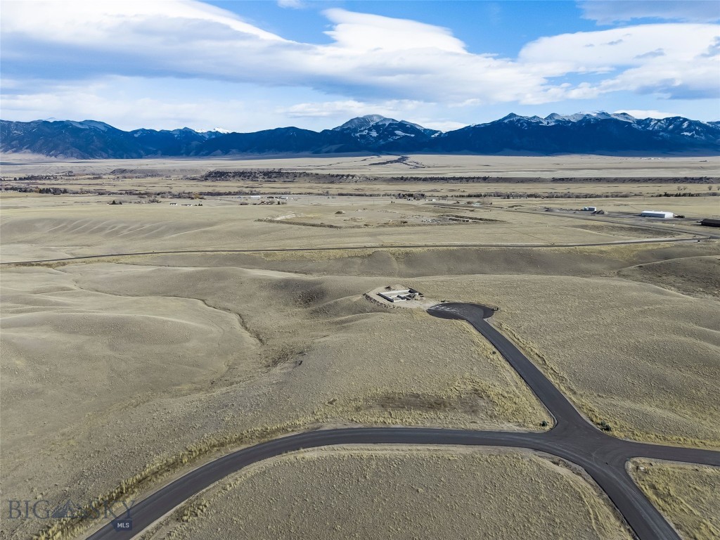 Shadow Ridge - Land