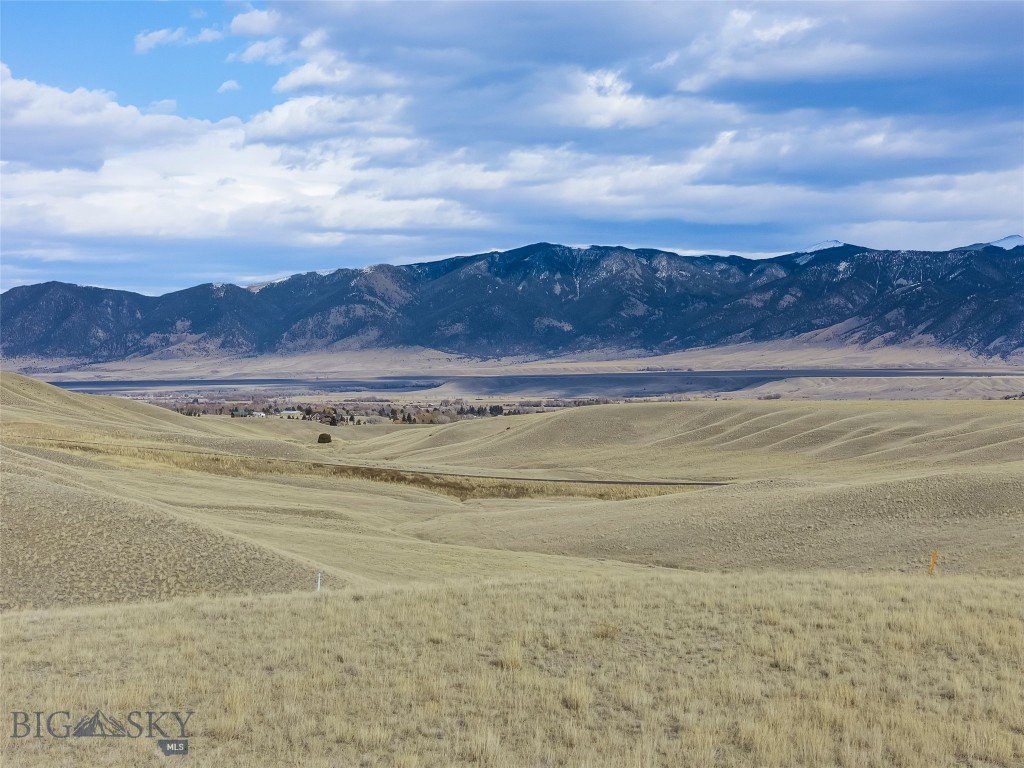 Shadow Ridge - Land