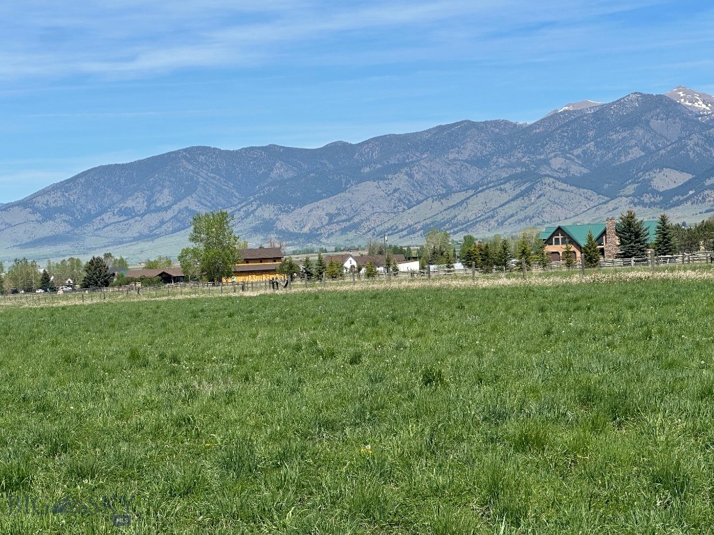 Ross Creek - Land