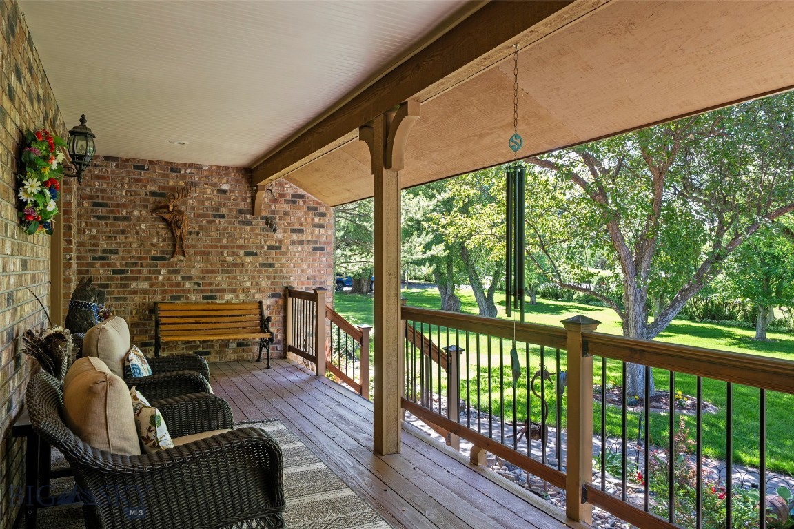 Sour Dough Creek Properties - Residential