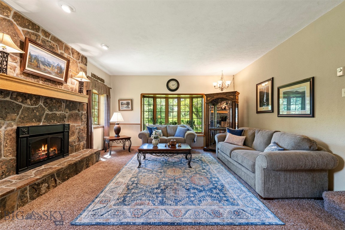 Sour Dough Creek Properties - Residential