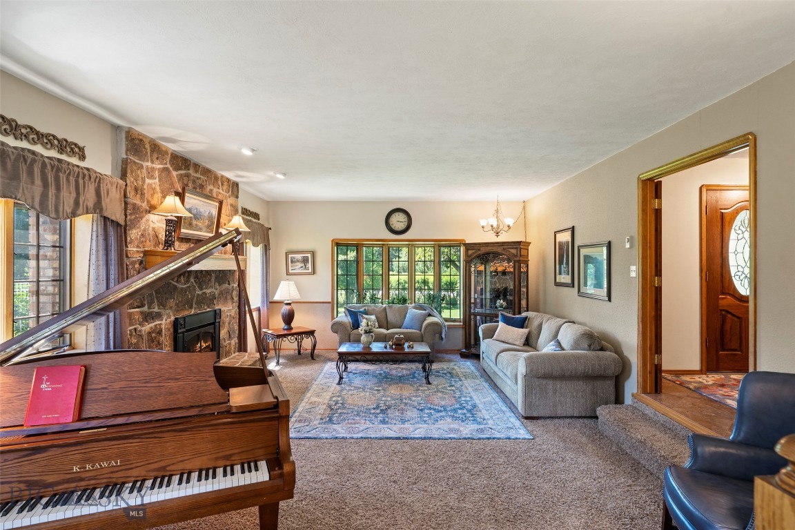 Sour Dough Creek Properties - Residential